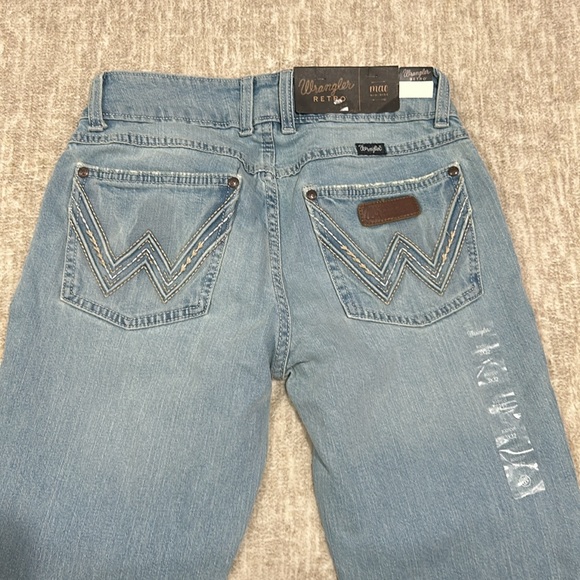 New with tag wrangler retro - Picture 2 of 2